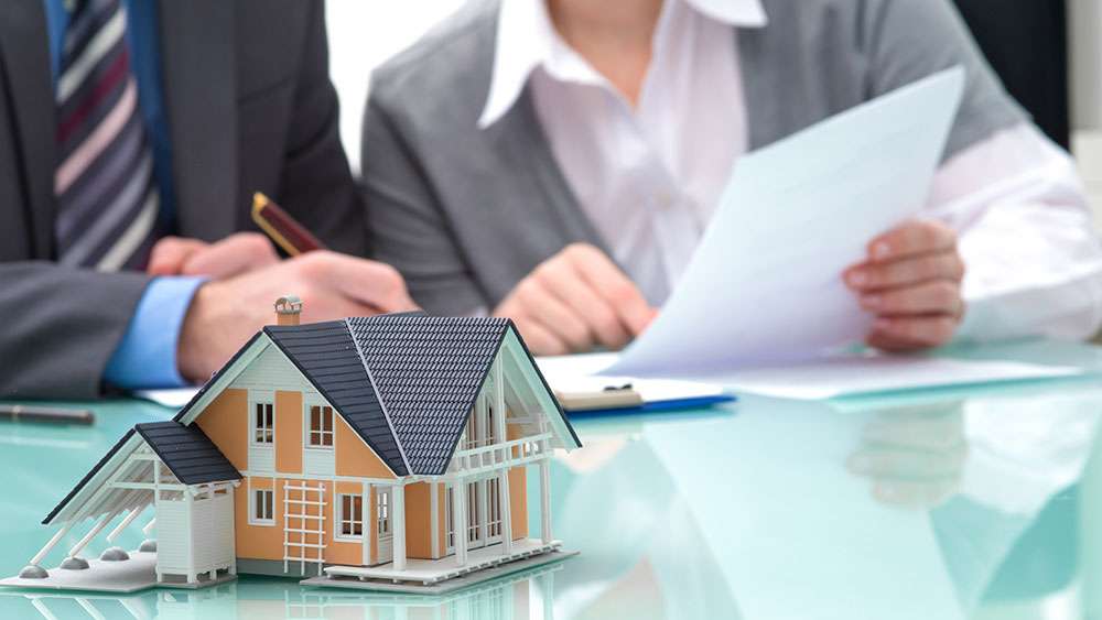 Homeowners Have the Selling Power Selling power is with the homeowner