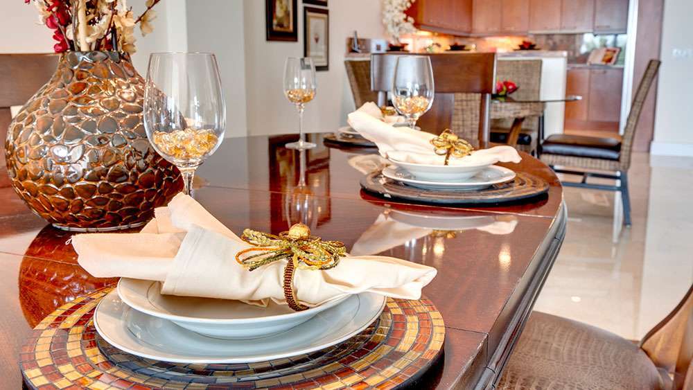 Staging Tips: Sell Your Home Faster and For a Higher Price Home Staging Tips